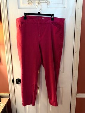 Old Navy Pink pixie Slim Ankle Pants sz 20